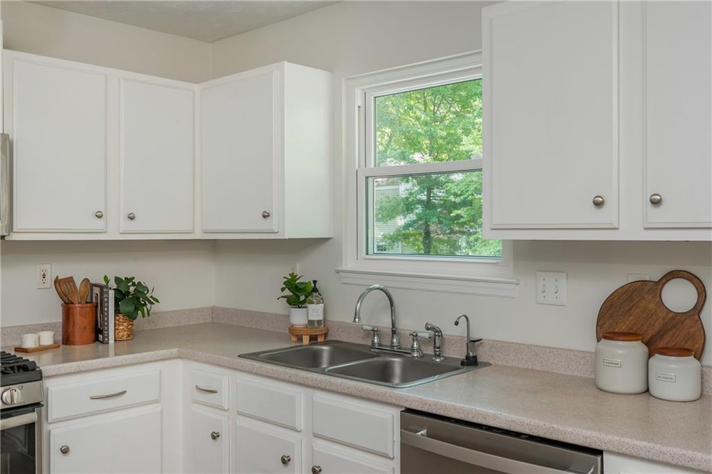 Berkshire Manor - Residential