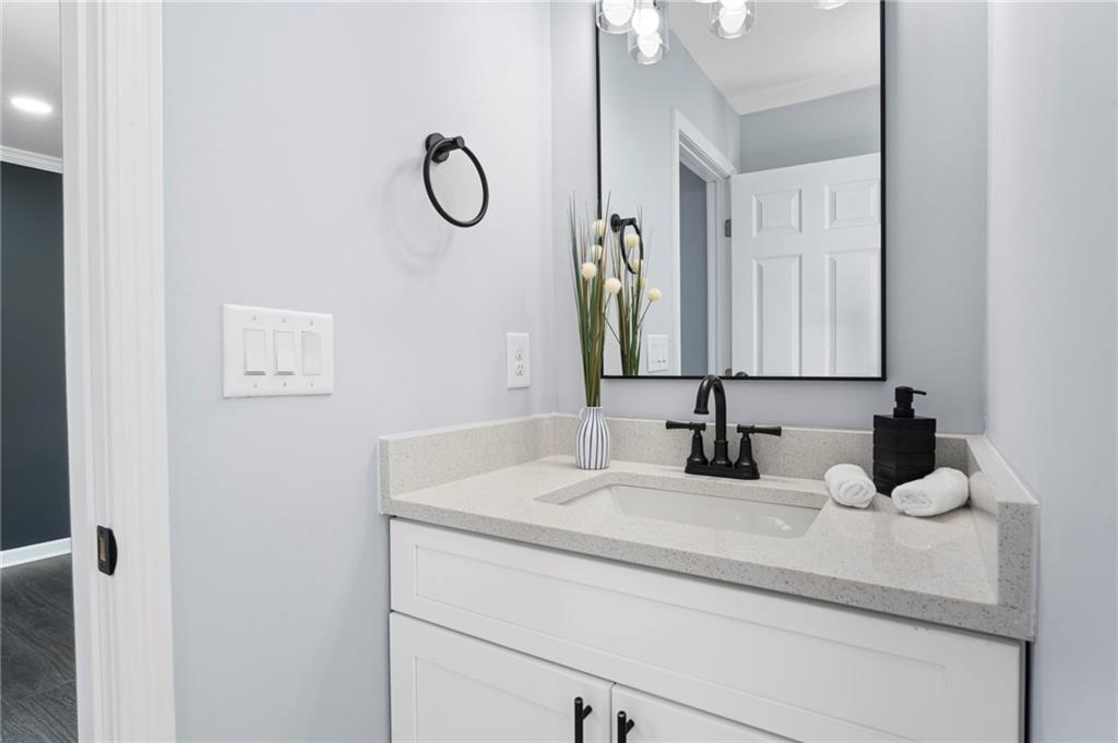 1931 Selwyn Drive, Decatur, Georgia image 32