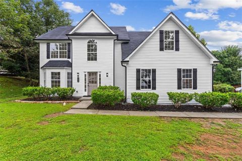 3636 River Heights Ellenwood GA 30294