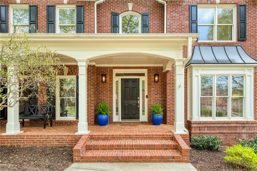 325 N Saint Phillip Lane, Alpharetta, Georgia image 4