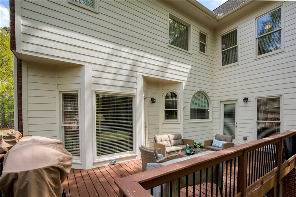 325 N Saint Phillip Lane, Alpharetta, Georgia image 48