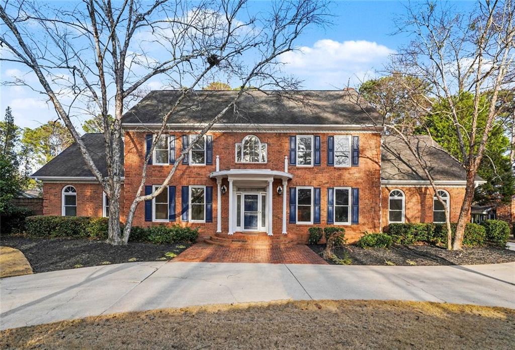 6203 Crestview Drive SE