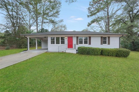 Homes For Sale - 161 Carver Road<br/> Mcdonough, GA 30253