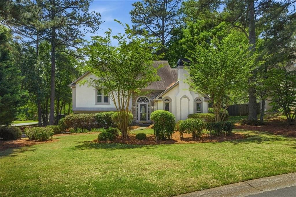 5052 Rodrick Trail