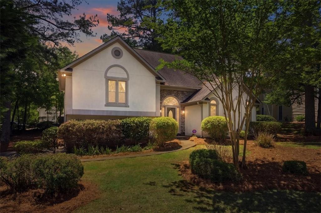 5052 Rodrick Trail