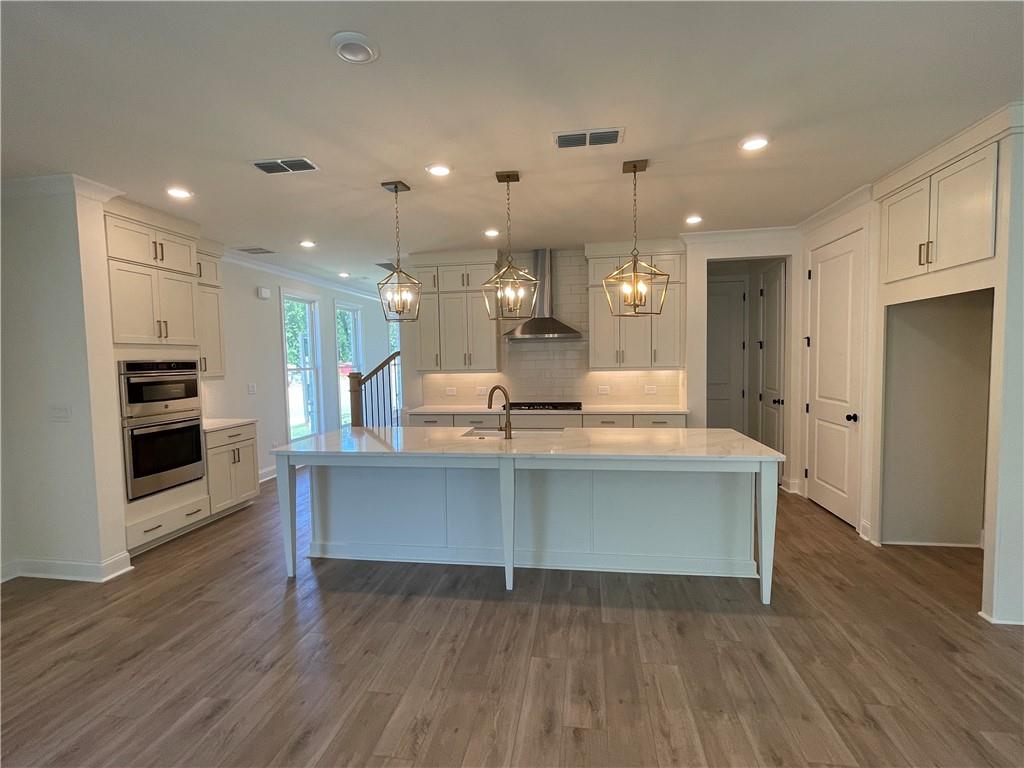 4708 Coleridge Court 433