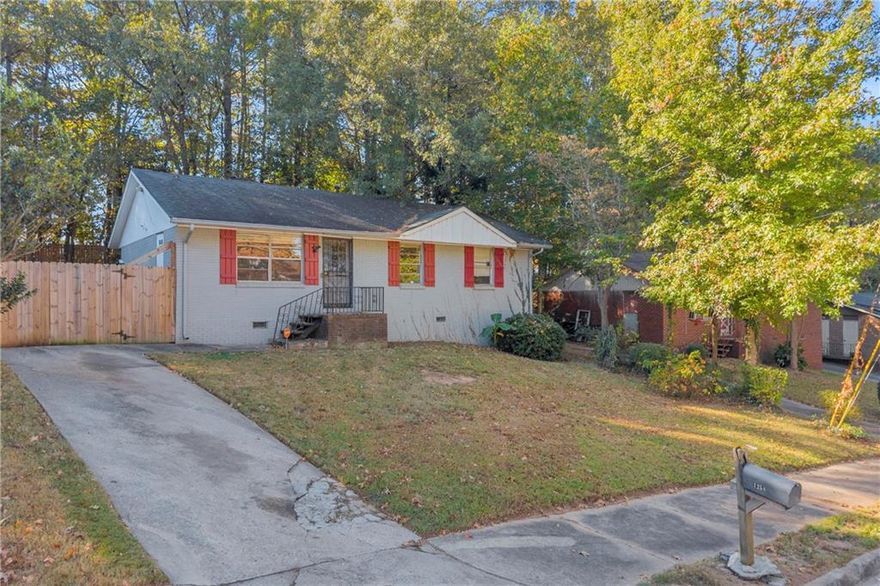 Solid four sided brick ranch in Thomasville Heights. Large fully fenced backyard with a 6 foot privacy fence. Architectural roof is in great shape and has plenty of life left. Interior needs some TLC but is not in terrible shape. Ideal for investors as a buy and hold, or as a quick in-and-out fix and flip.