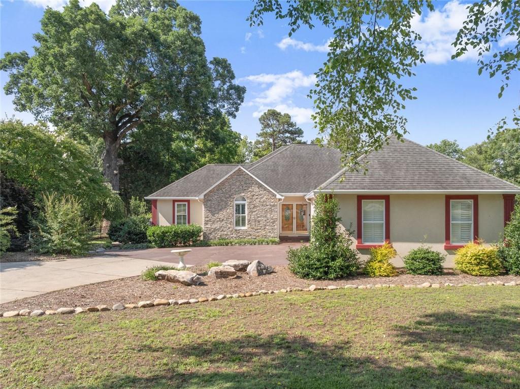 101 Sandy Shores Drive