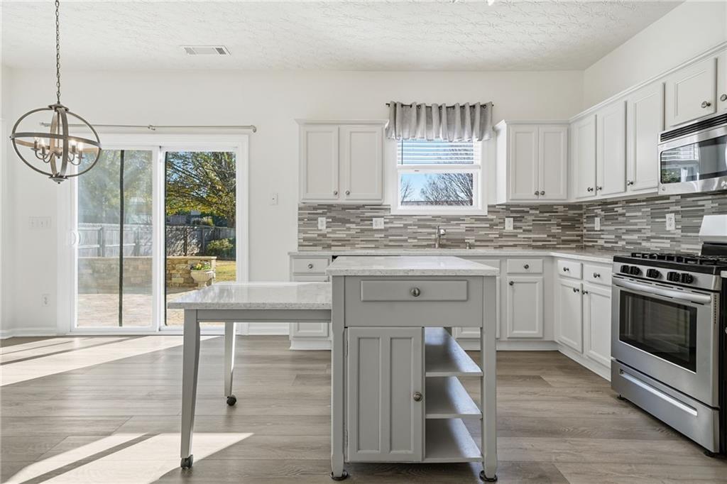 CREEKSIDE AT PROMINENCE - Residential