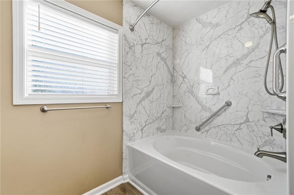 CREEKSIDE AT PROMINENCE - Residential