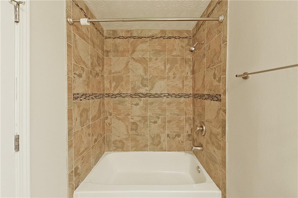 4856 Topsfield Trail, Lithonia, Georgia image 32