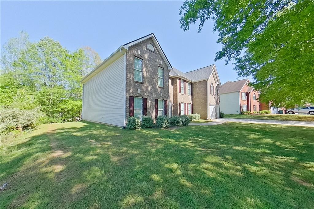 4856 Topsfield Trail, Lithonia, Georgia image 3