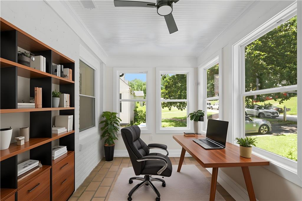 1658 Altadena Place SW