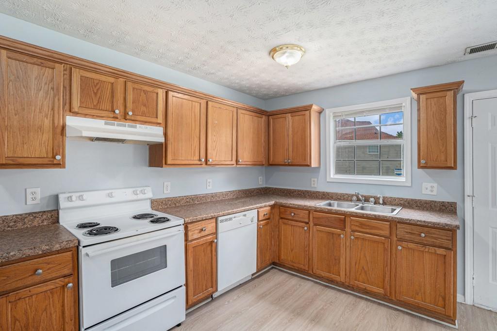 4438 Parmalee Path