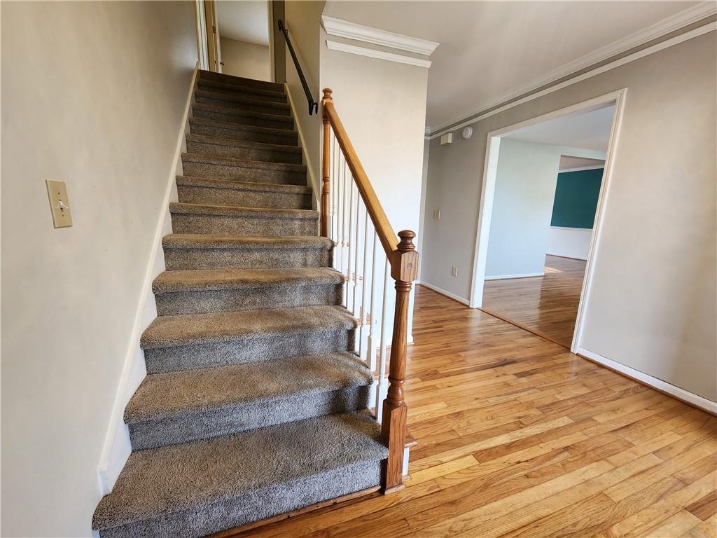 2875 Oak Meadow Drive, Snellville, Georgia image 14