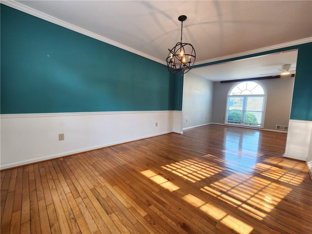2875 Oak Meadow Drive, Snellville, Georgia image 9