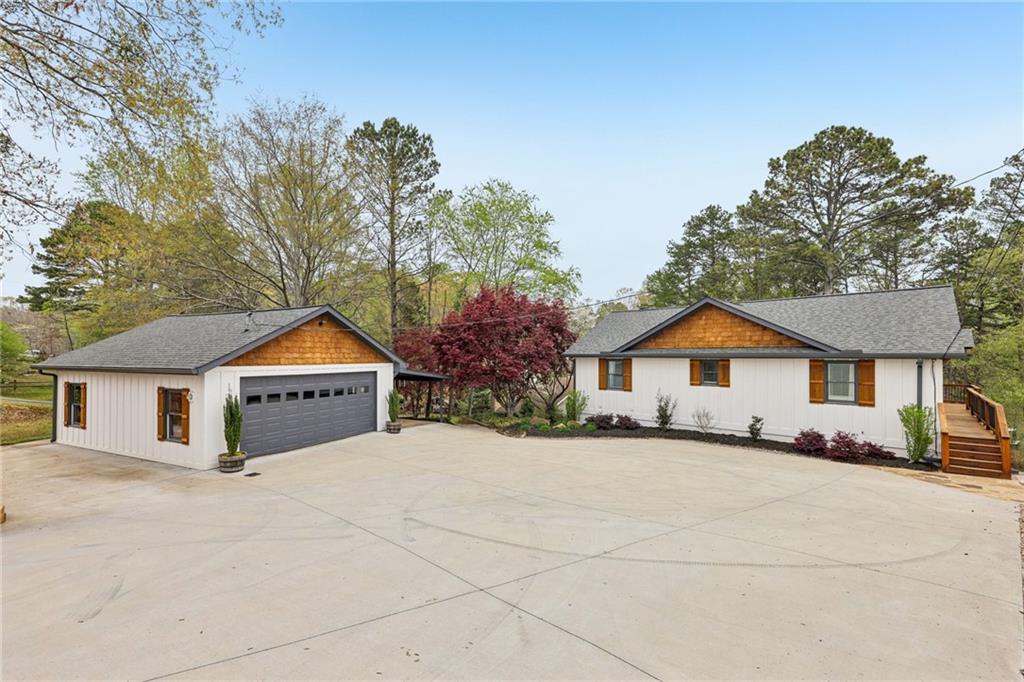 141 Lake Drive, Dawsonville, Georgia image 4