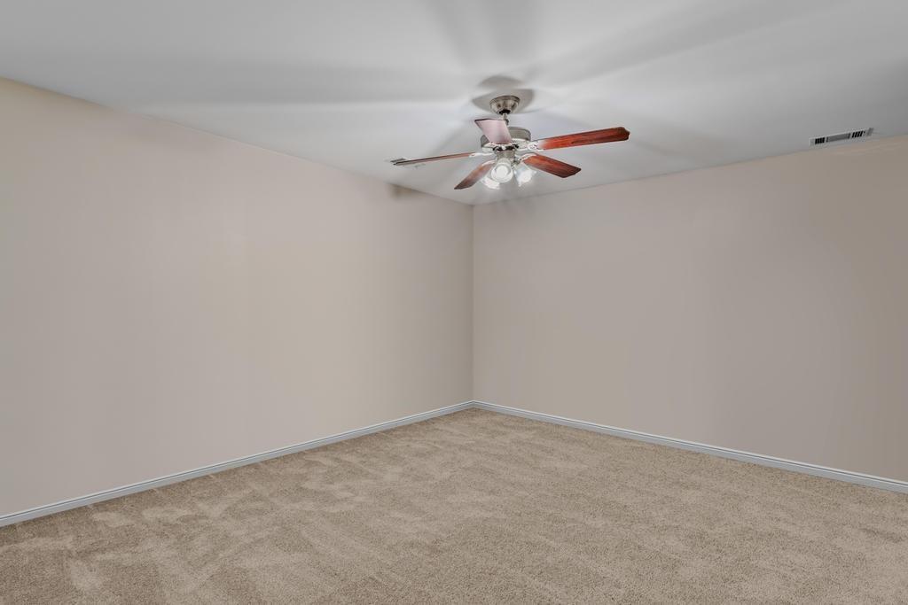 587 S New Salem Road, Griffin, Georgia image 33