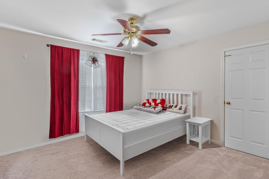 587 S New Salem Road, Griffin, Georgia image 32