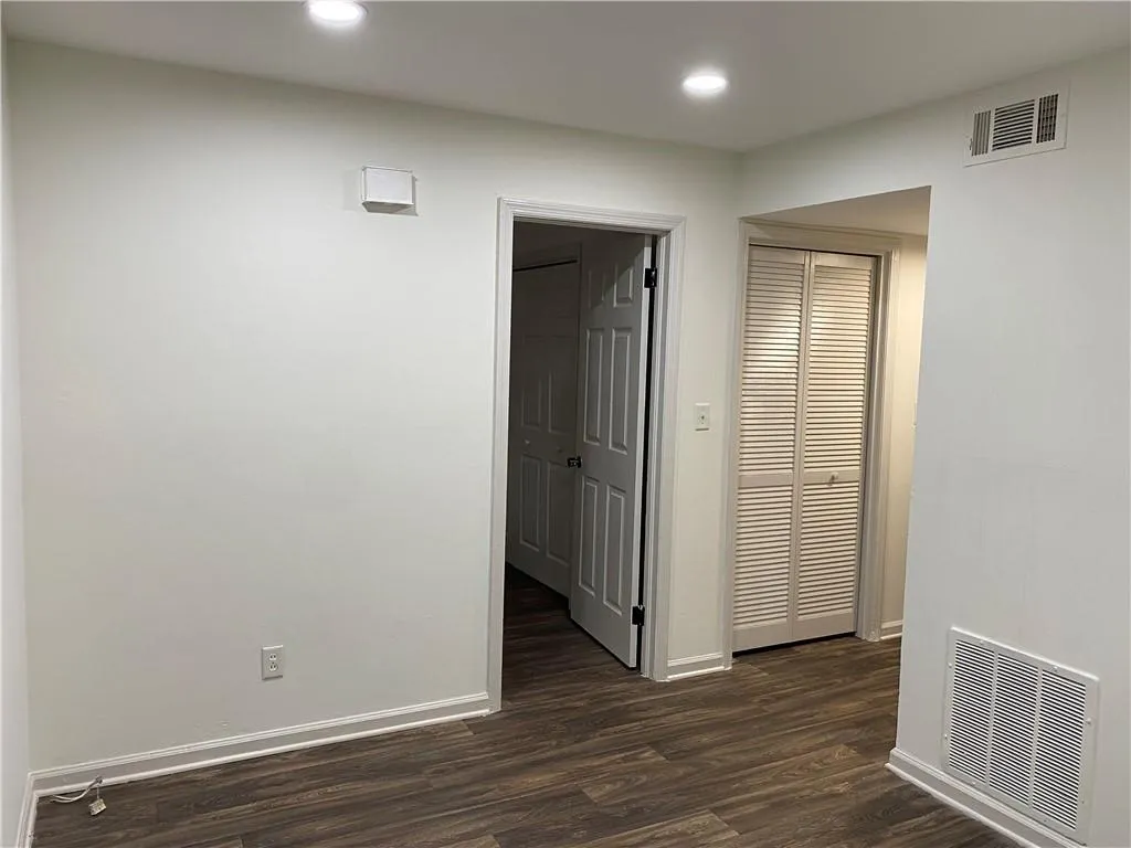 Mableton, Georgia 30126, United States, 2 Bedrooms Bedrooms, ,1 BathroomBathrooms,Residential,Active,25693