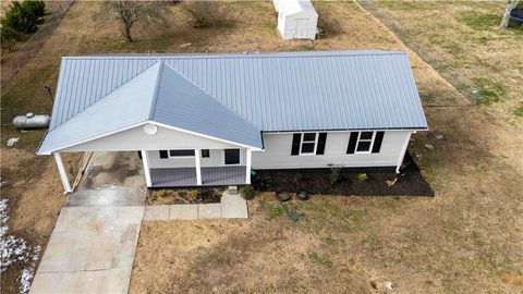 A home in Calhoun