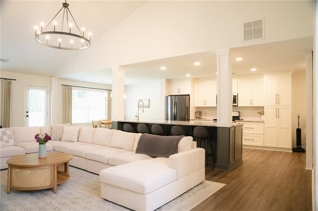 2844 Michelle Lee Drive