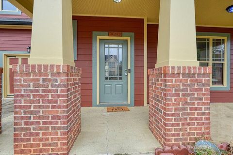 A home in Adairsville