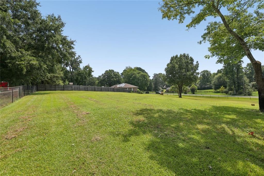 2843 Crabapple Circle