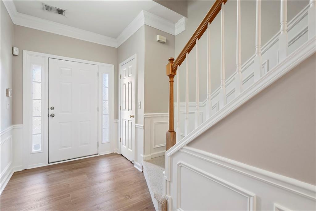 5106 Manerdale Drive SE 1