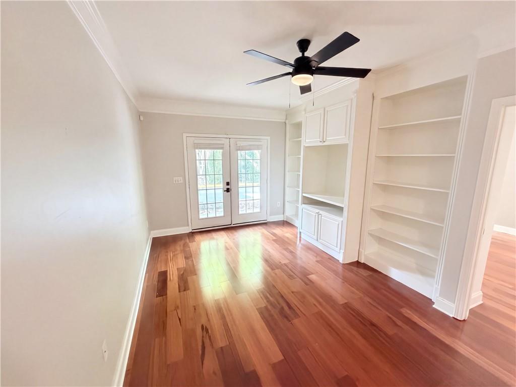 2700 Pine Tree Road NE 3006