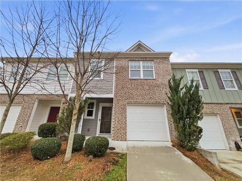 1586 Larkspur Trail Conyers GA 30012