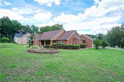 A home in Ellenwood