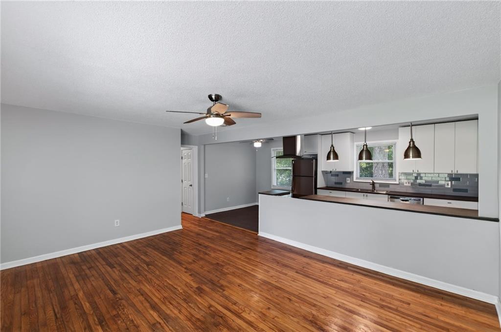 109 Ruzelle Drive SE