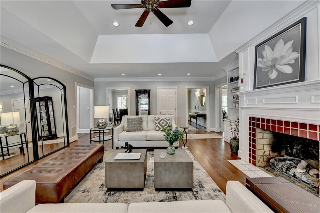 5335 Bannergate Drive, Johns Creek, Georgia image 11