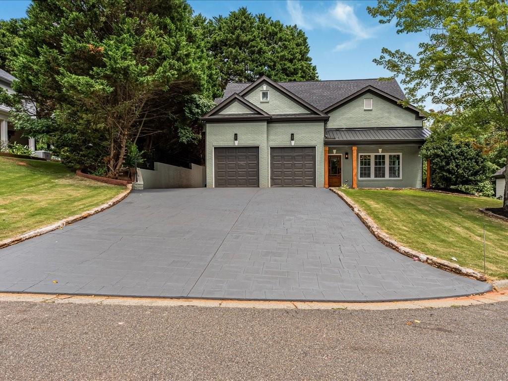 6515 Mountain Vista Court