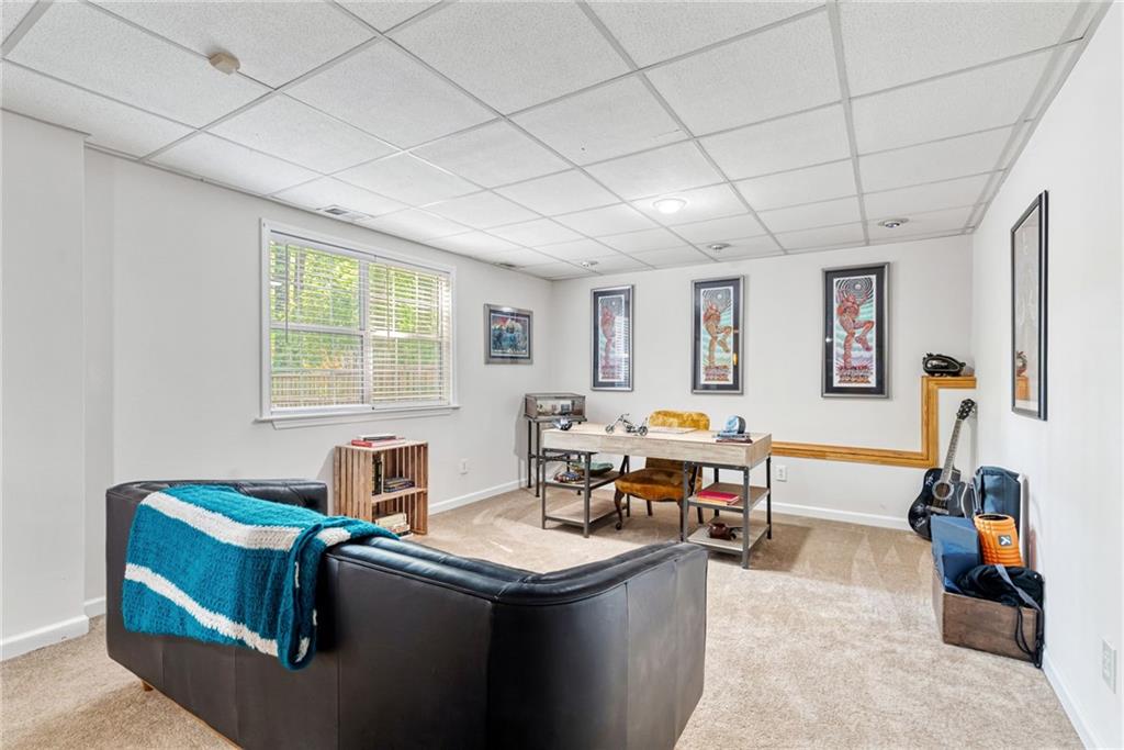 1025 Taylor Oaks Drive, Roswell, Georgia image 33