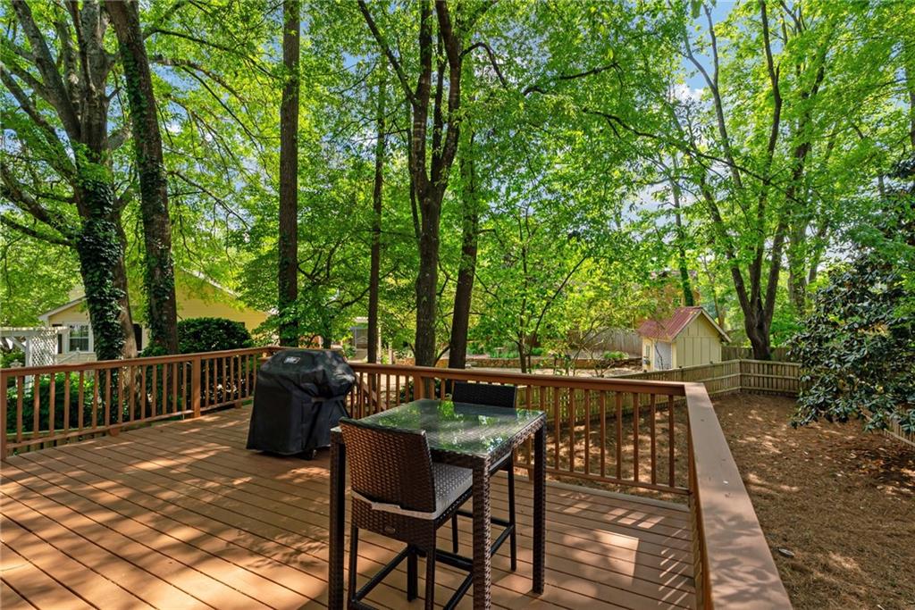 1025 Taylor Oaks Drive, Roswell, Georgia image 34