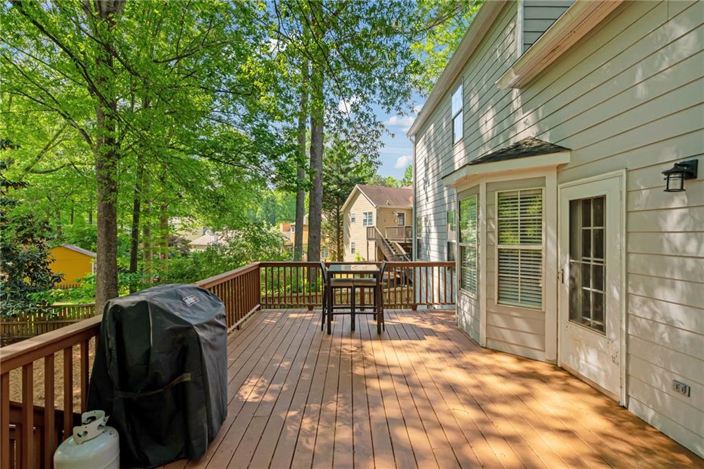 1025 Taylor Oaks Drive, Roswell, Georgia image 35