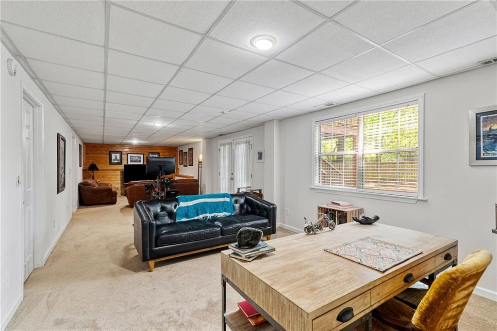 1025 Taylor Oaks Drive, Roswell, Georgia image 31