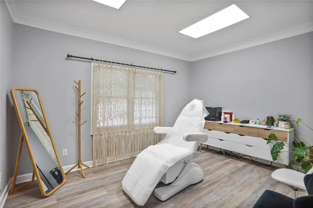 Roswell, Georgia 30076, United States, ,Commercial,Active,147814