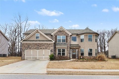 Homes For Sale - 1084 Scarlet Sage Circle<br/> Auburn, GA 30011