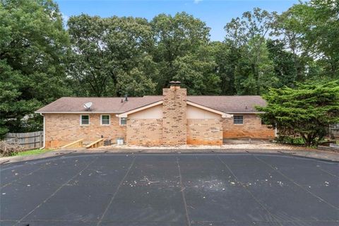 A home in Douglasville