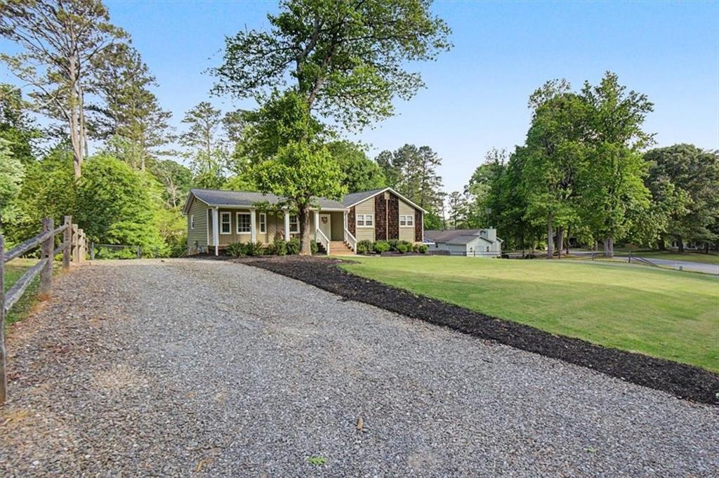 904 Andover Court