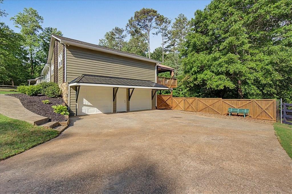904 Andover Court