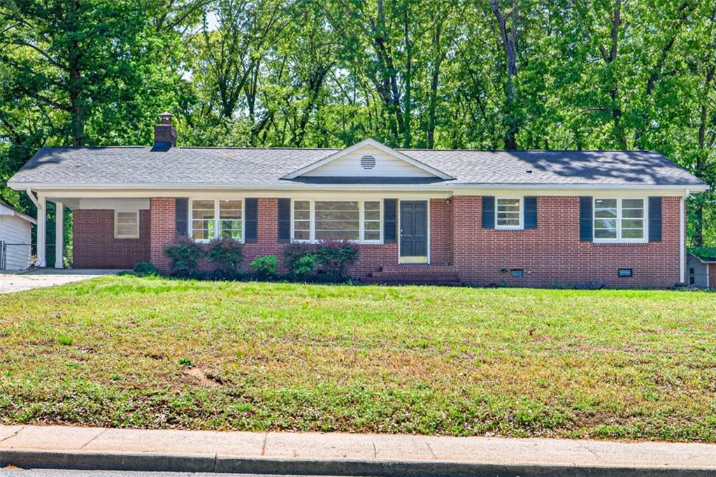 Photo 1 of 35 — 234 N 5th Avenue, Winder, GA 30680