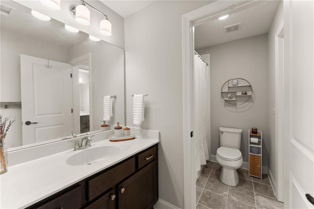 5875 Windjammer Point, Cumming, Georgia image 42