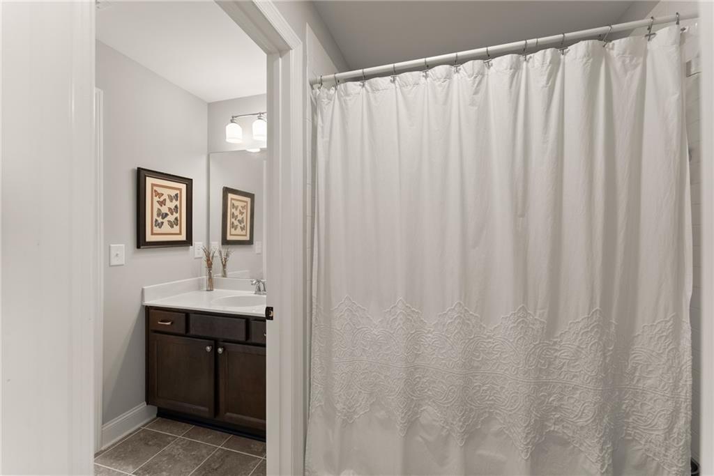 5875 Windjammer Point, Cumming, Georgia image 44