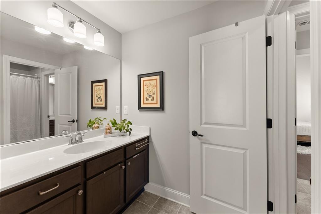 5875 Windjammer Point, Cumming, Georgia image 43
