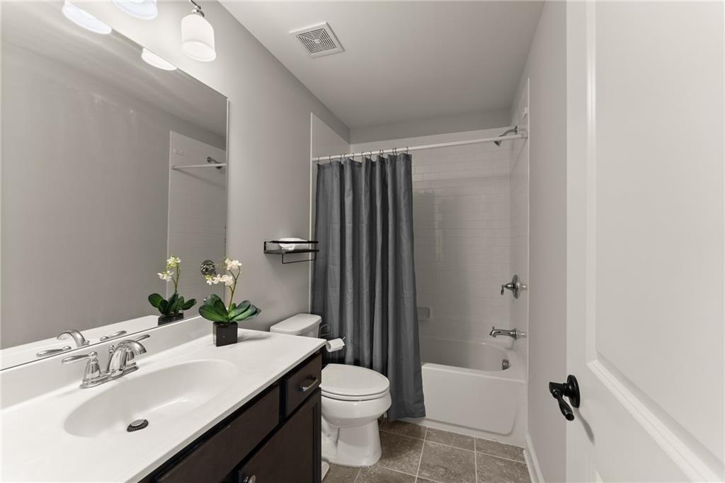 5875 Windjammer Point, Cumming, Georgia image 49