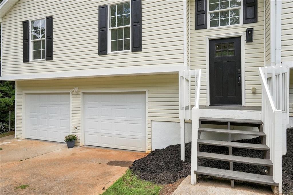 195 Ashbury Court